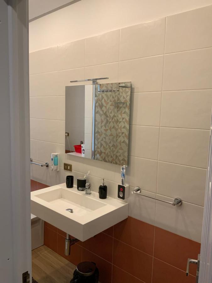 Central Station And City Rooms Link "13 Apartment" Amalfi Coast , ซาแลร์โน ภายนอก รูปภาพ