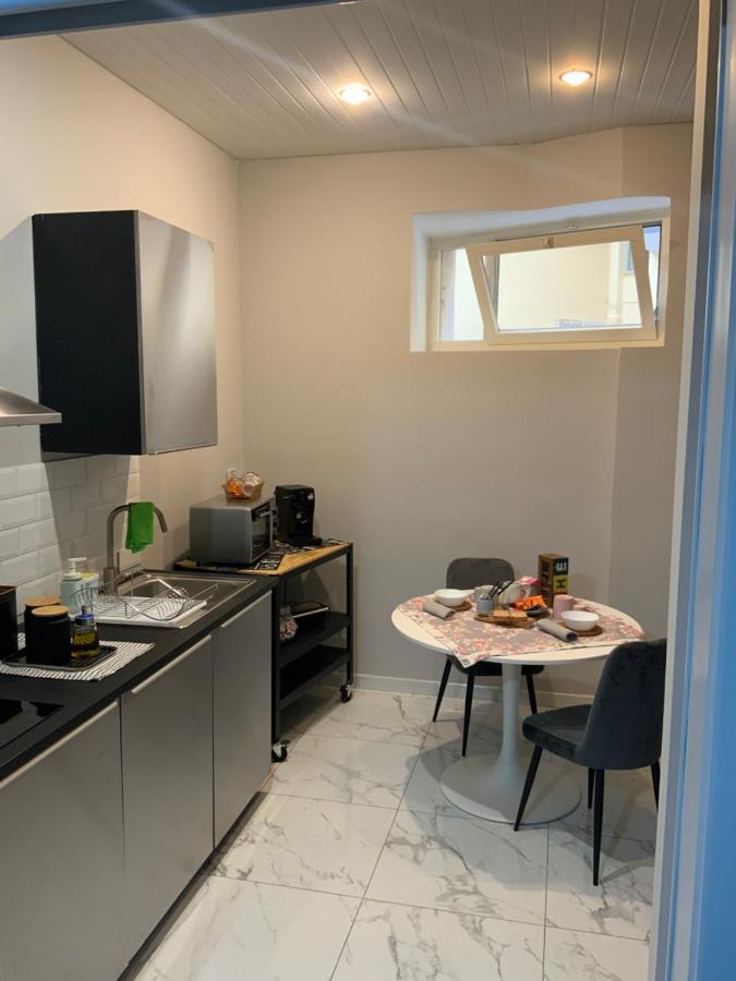Central Station And City Rooms Link "13 Apartment" Amalfi Coast , ซาแลร์โน ภายนอก รูปภาพ