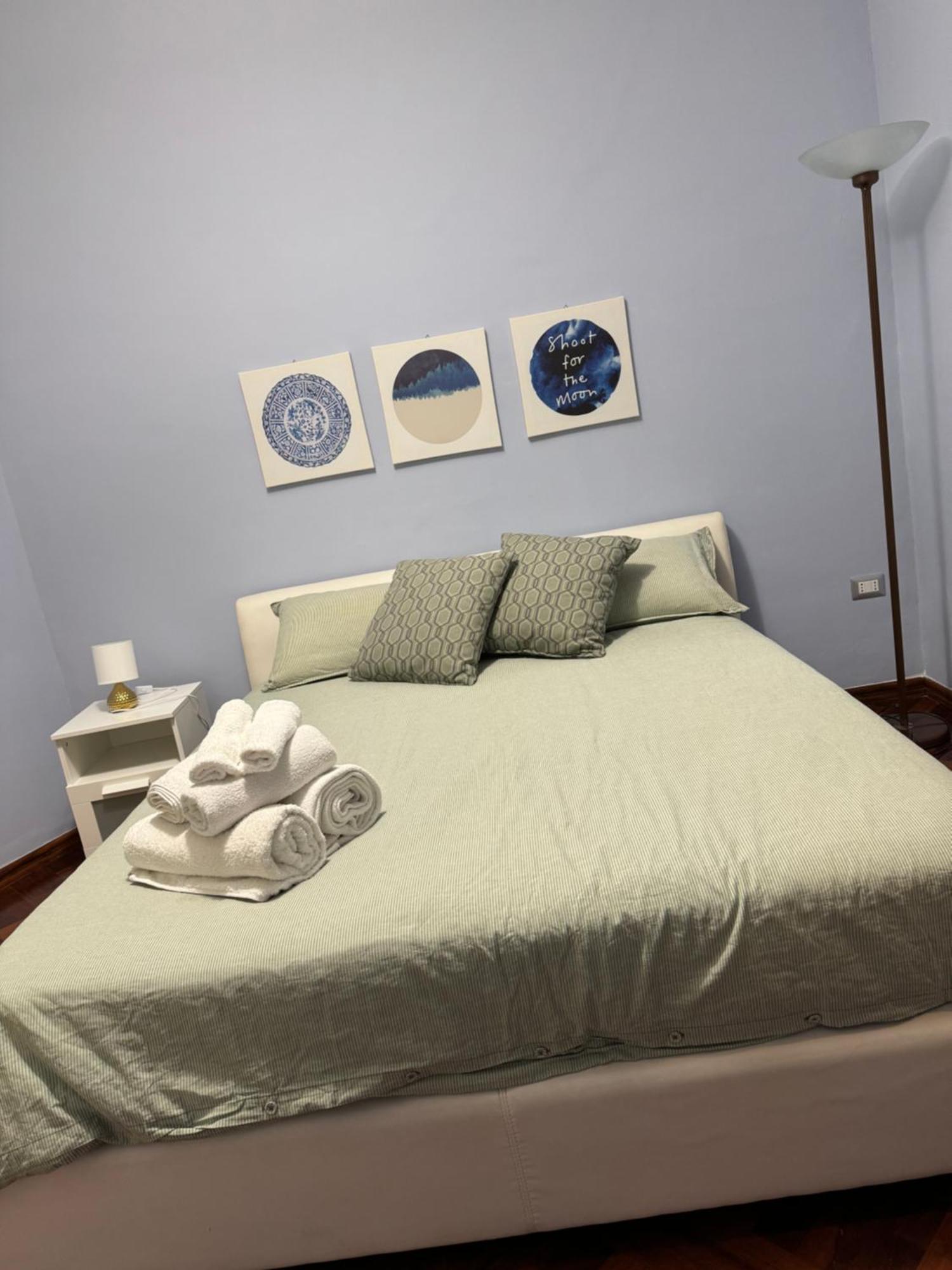 Central Station And City Rooms Link "13 Apartment" Amalfi Coast , ซาแลร์โน ภายนอก รูปภาพ